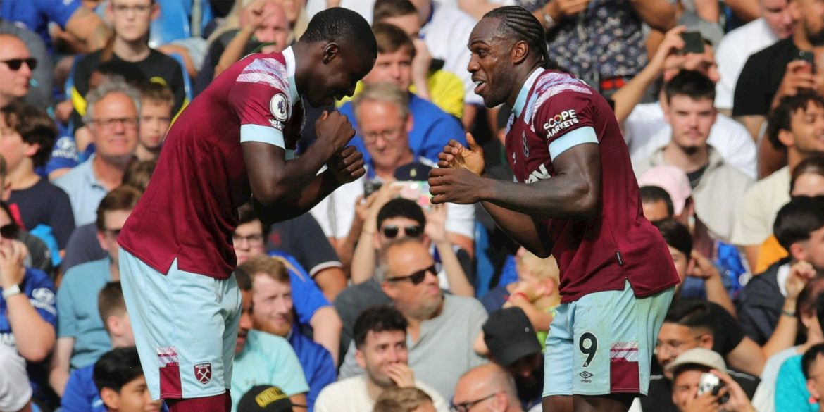 West Ham: Moyes wants new deal talks for "incredible" player after Bowen